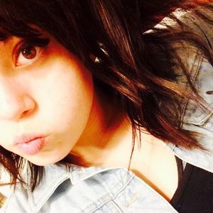 Meet your Posher, Michaela